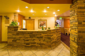 Отель Alpine Inn & Suites Gunnison  Ганнисон